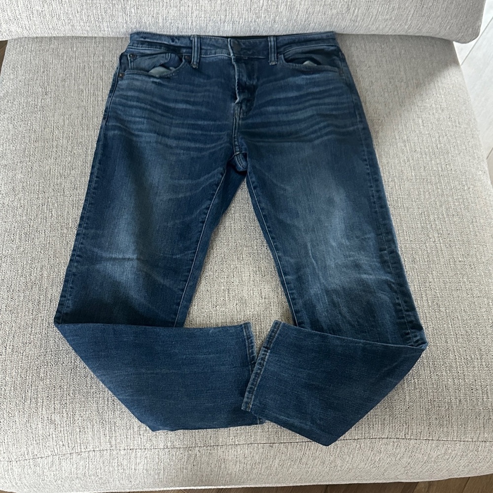 American eagle Men's Blue Jeans